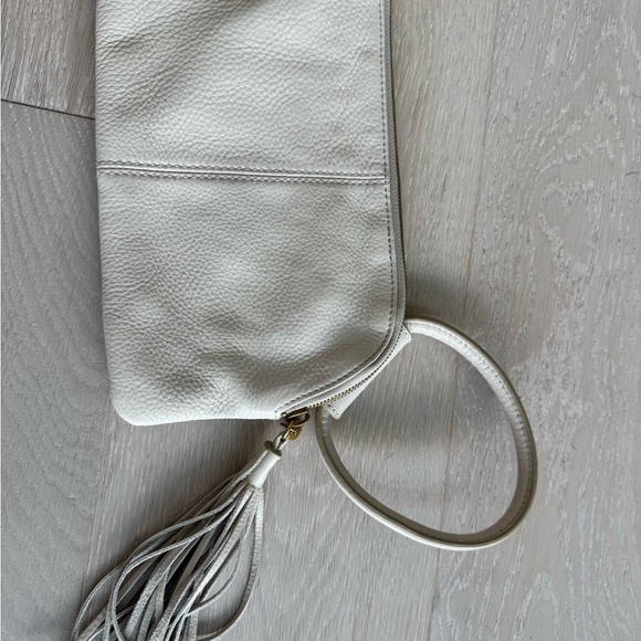 HOBO Cream Leather Wristlet Clutch - Picture 2 of 5